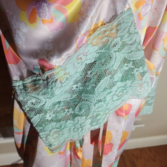 Macbeth Collection Bright Floral Green Lace Trim Kimono Robe Womens M - NWOT - Picture 6 of 9